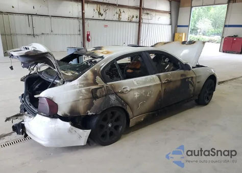 2006 BMW 330 I из США, поврежденный, VIN WBAVB33526PS16938